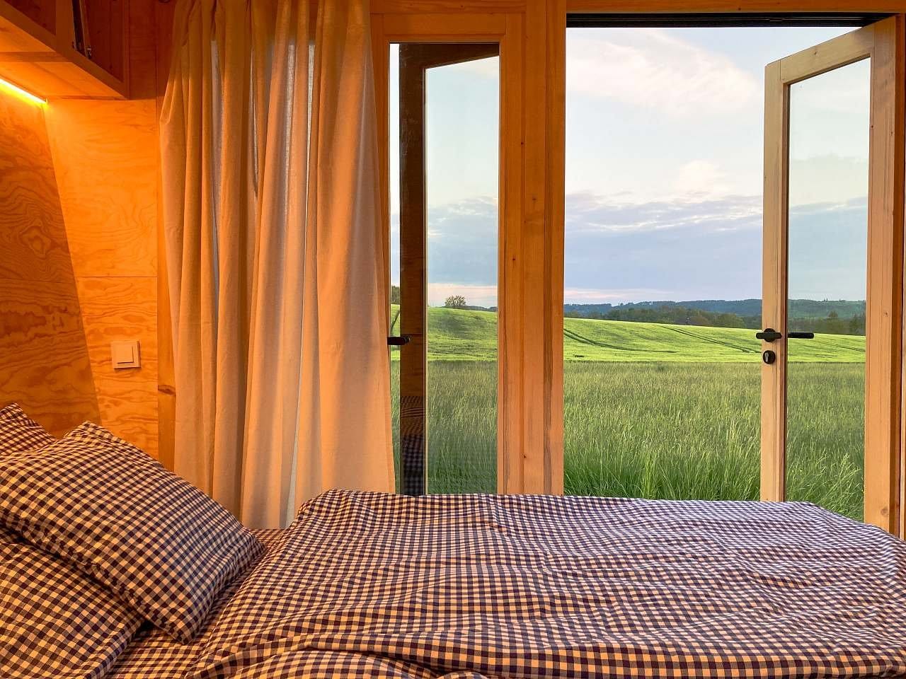 Glamping Pecka: Zevvl | Tiny House Na úpatí lesů - Brtev - Východní Čechy