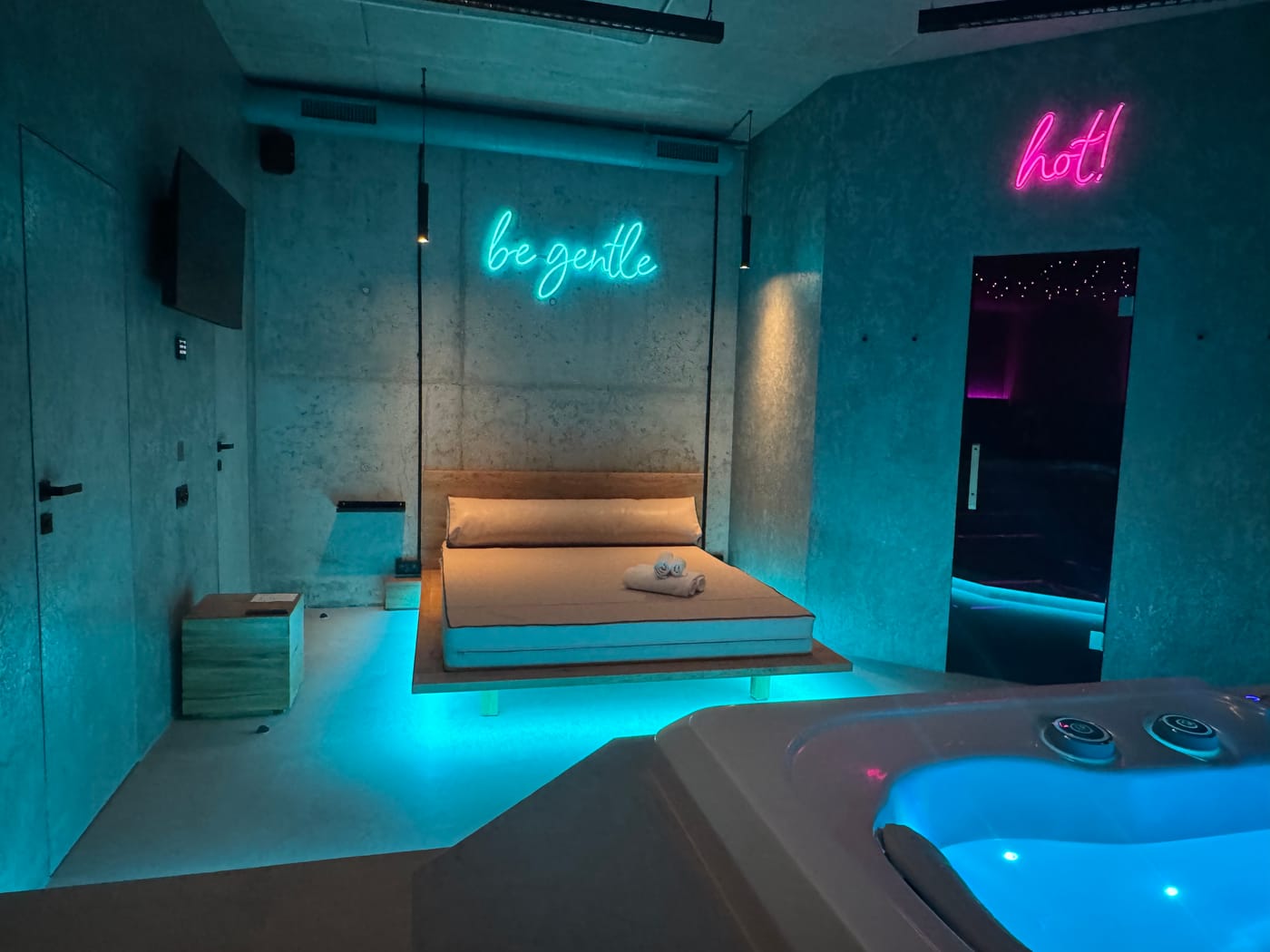 SPA SPA privátní wellness – Holešovice (Praha 7): Praha 5 &#8211; Smíchov minislide - 2