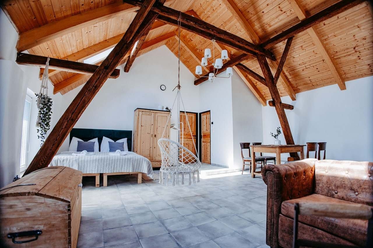 Statek Vilémov – wellness s bazénem a vířivkou – fotka 9